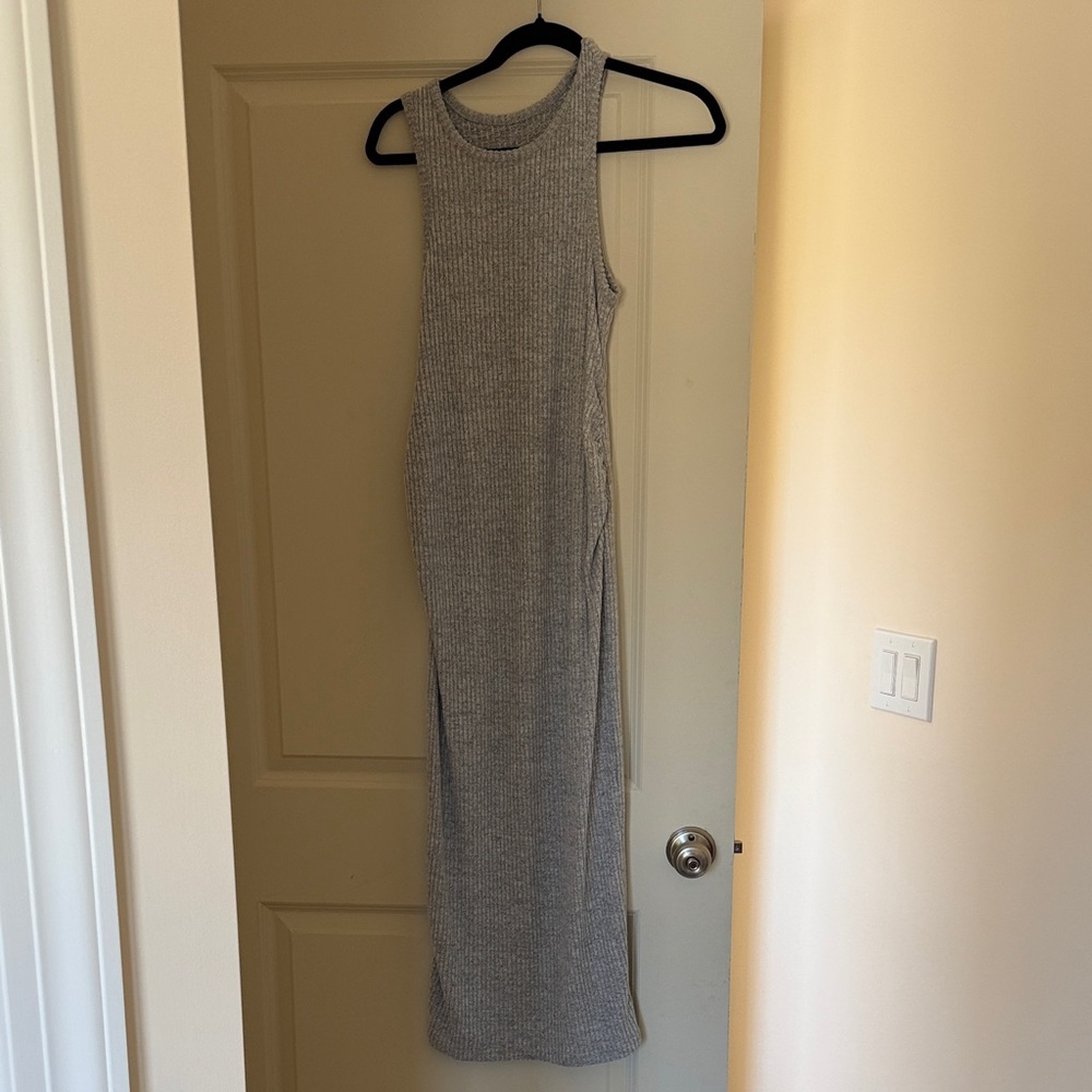 Sleeveless Gray Ribbed Knit Dress